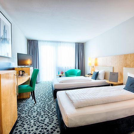Achat Hotel Offenbach Plaza Exterior foto