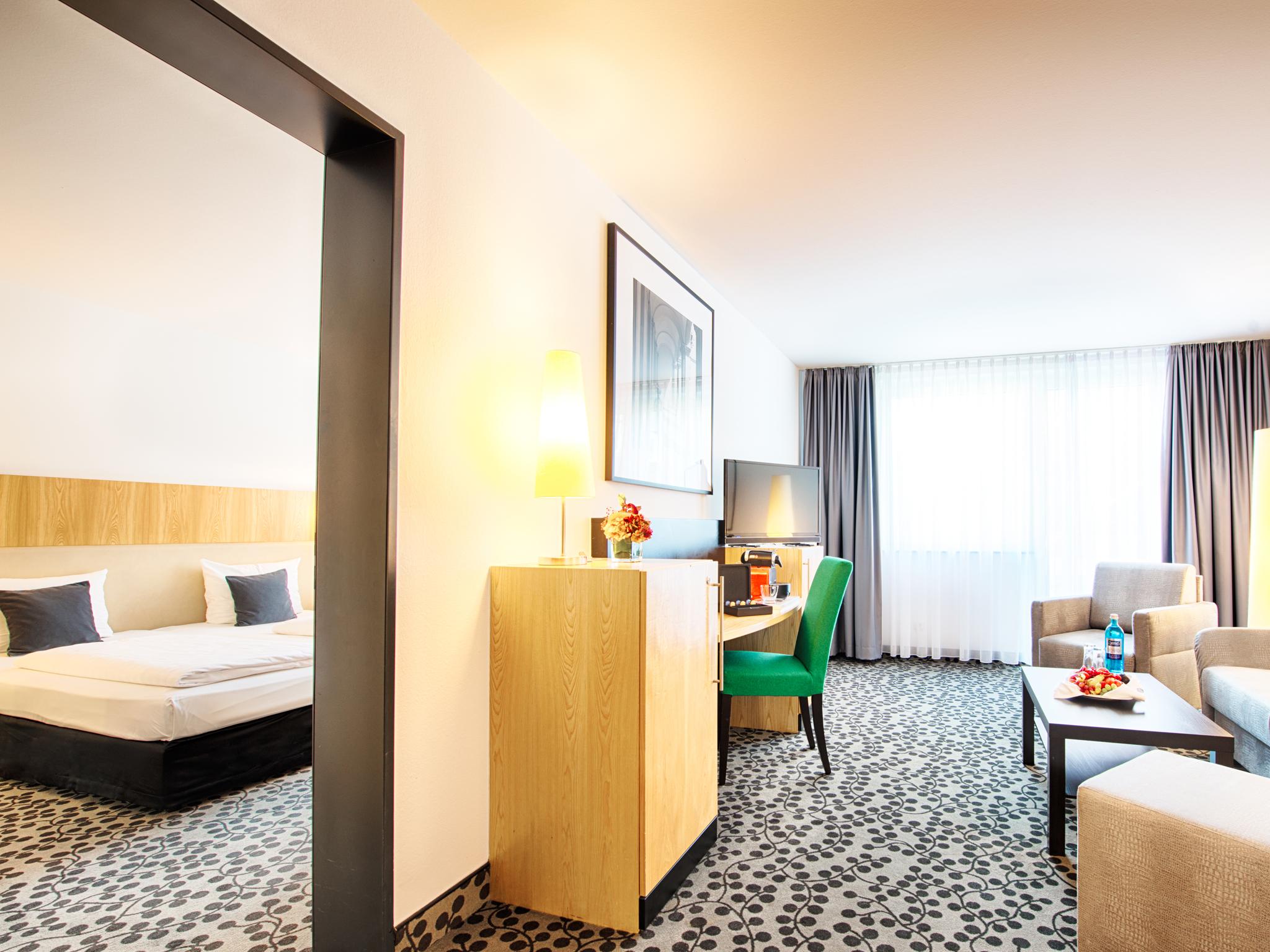 Achat Hotel Offenbach Plaza Exterior foto